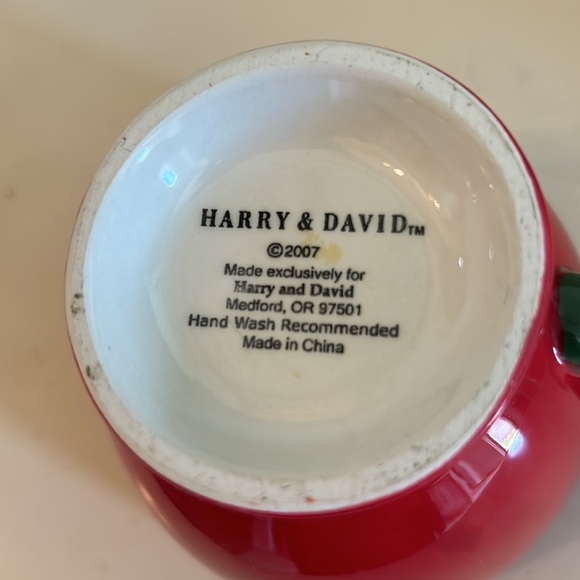 HARRY AND DAVID MUG Snowman w/Cardinal on Handle ~ 2007 - Picture 4 of 4